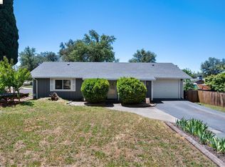 10155 Shady Dawn Ln, Jamestown, CA 95327