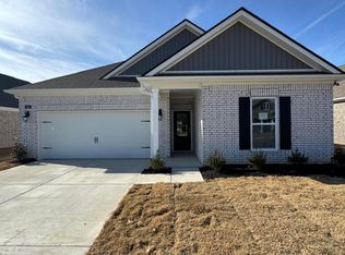 62 Harvest Dance Dr, Byhalia, MS 38611