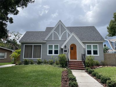 2327 Woodlawn Cir E, Saint Petersburg, FL, 33704
