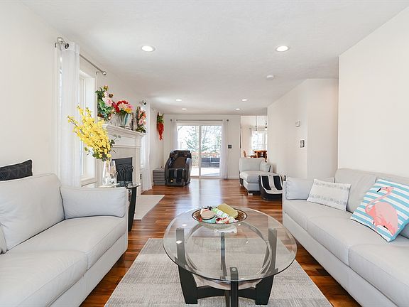 5th image of 50 Sophia Dr