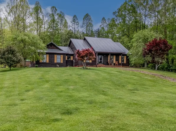 1233 Sammons Holw, Olive Hill, KY 41164
