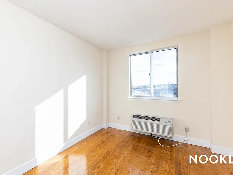 756 Myrtle Ave #5B — Photo 14