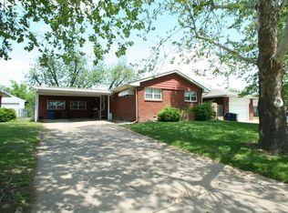 5733 E 25th Pl, Tulsa, OK 74114