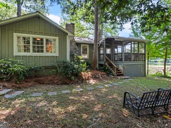 4553 Park Dr, Pine Lake, GA 30072
