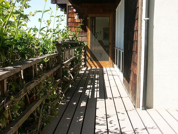 Entrance to Garden suite