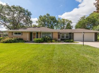 14325 W Glendale Ave, Brookfield, WI 53005
