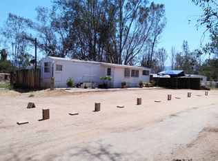 28527 11th St, Lake Elsinore, CA 92532