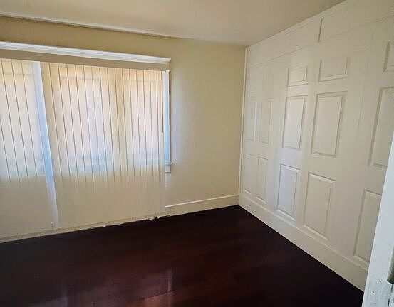 3rd image of 1557 W 29th St
