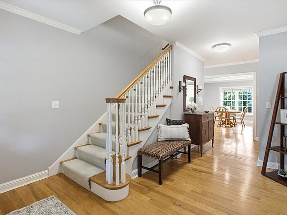2nd image of 2309 Larkdale Dr