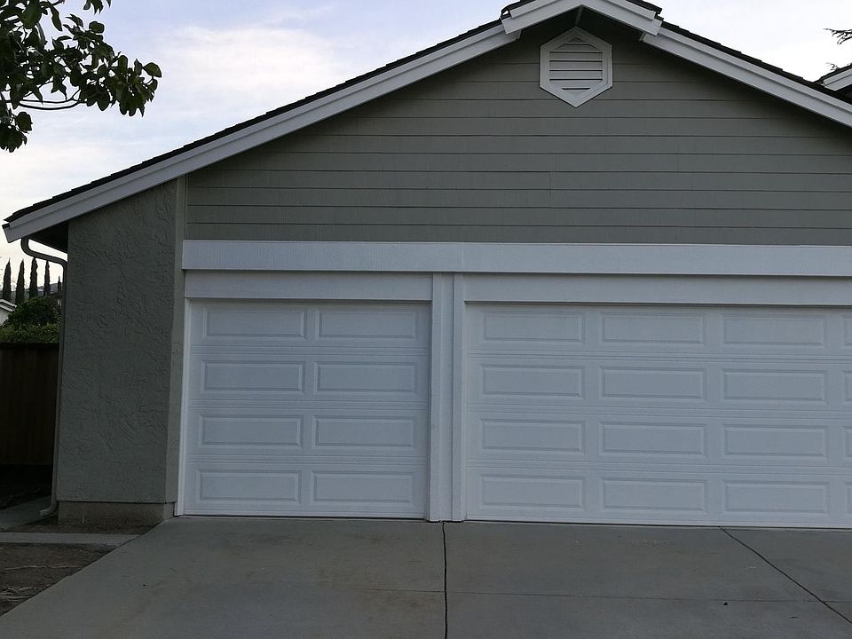 1st image of 3559 Rollingside Dr