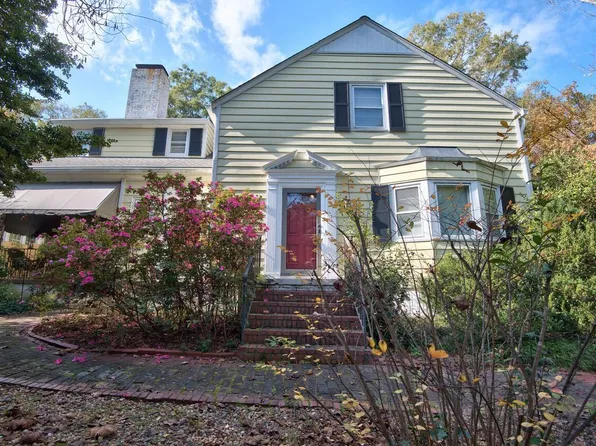 2610 University Dr, Durham, NC 27707
