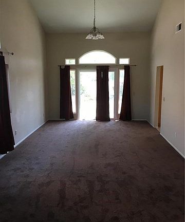 2nd image of 17917 Via Casitas