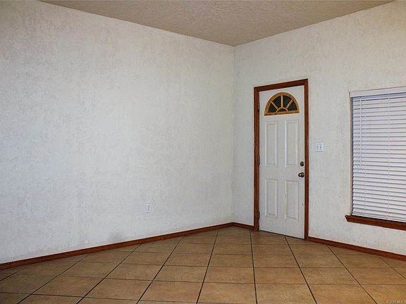 2nd image of 510 S Jarrett Ave