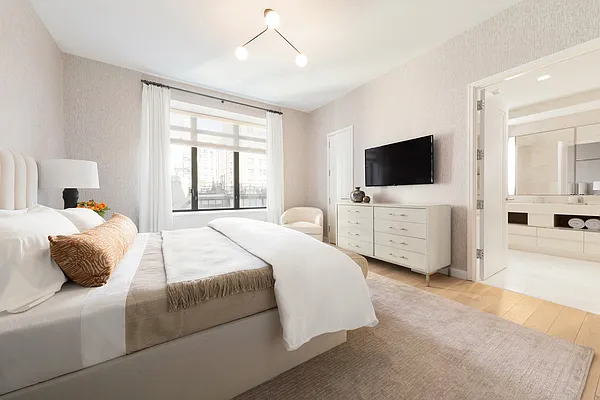 Sold by Brown Harris Stevens | media 9