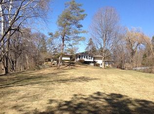 2150 Pawnee Cir, Okemos, MI 48864