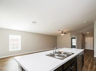 4010 17th St SW, Lehigh Acres, FL 33976