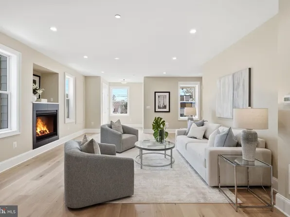 5047 Macarthur Blvd NW, Washington, DC 20016