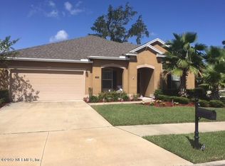 4585 Temple Lakes Dr, Jacksonville, FL 32257