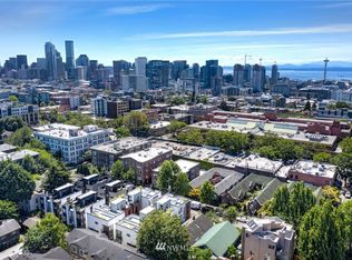 422 D 10 Ave E, Seattle, WA 98102