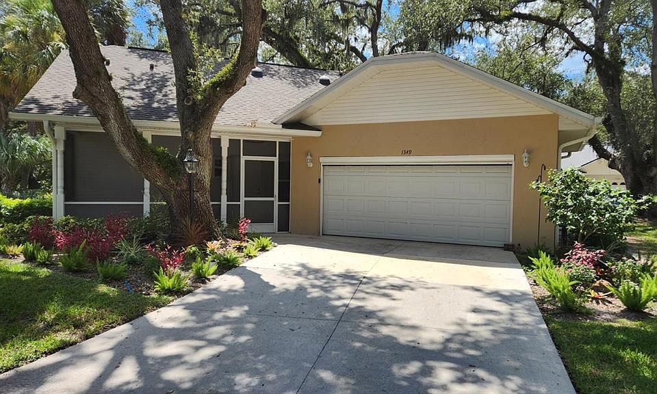 1st image of 1349 OLD OAK TRAIL