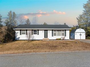 16 Hammondview Ter, Quispamsis, NB E2S 1B2