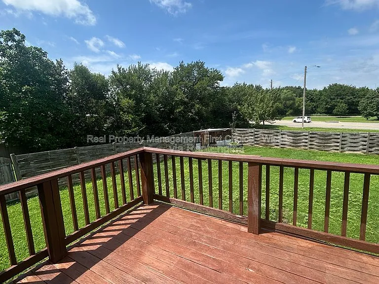 3147 N Brookfield Ct — Photo 16