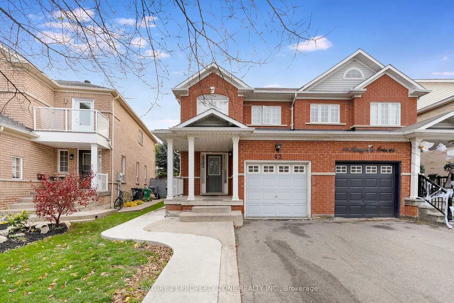 42 Mossgrove Cres photo 1