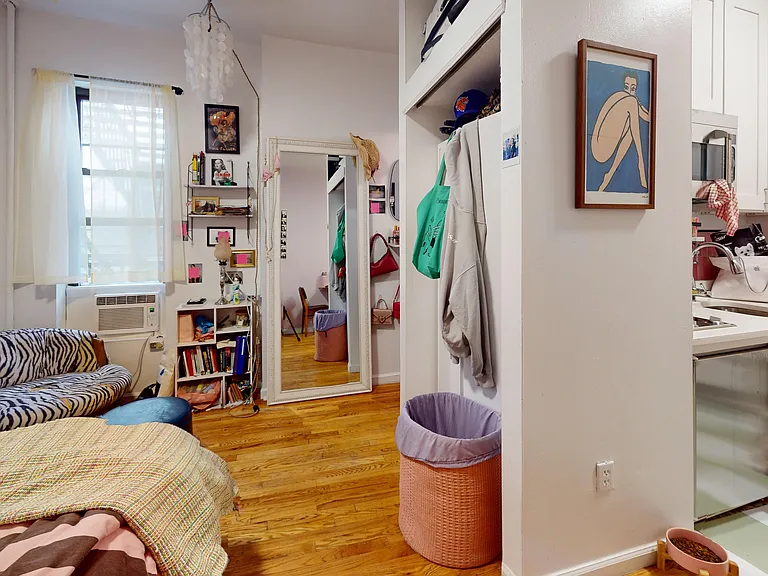163 Mulberry St #11 — Photo 3