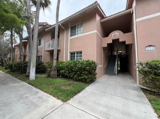 3211 Sabal Palm Mnr APT 105, Hollywood, FL 33024