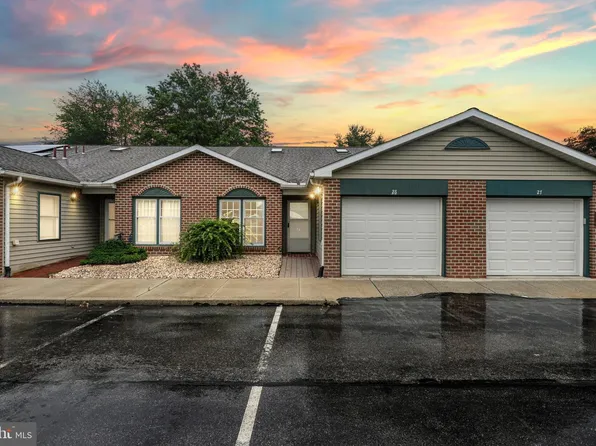 28 Abbey Ct, Carlisle, PA 17015