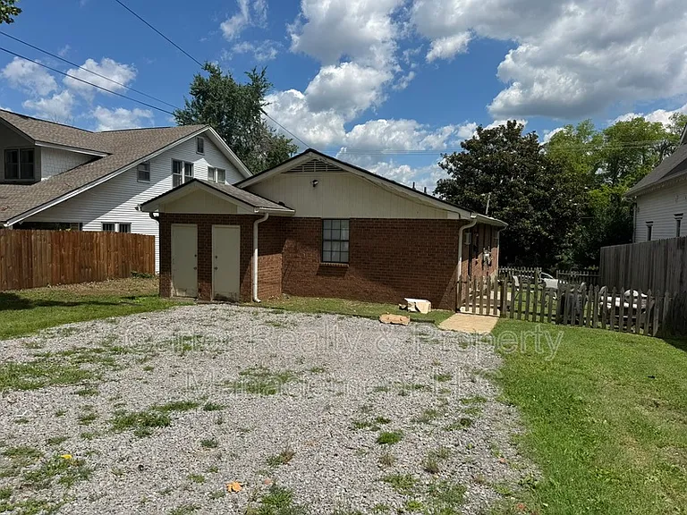 1608 Forrest Ave #A — Photo 13