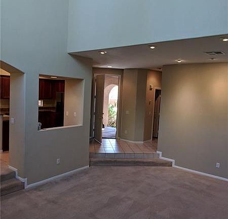 4th image of 1048 Brinkman St