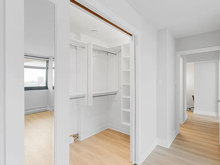 The Duplex Tower — Photo 128