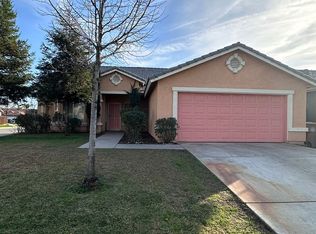 615 New Zealand Dr, Bakersfield, CA