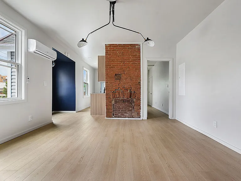 201 E 10th Ave #1 — Photo 9