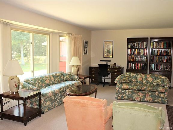 4th image of 16 Enoch Dr