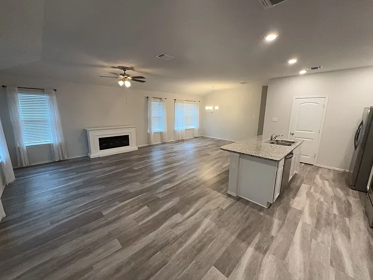 104 Green Jay Dr — Photo 14