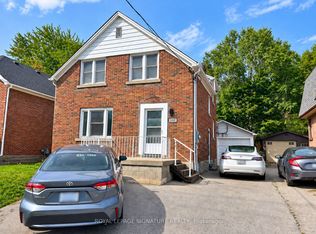 132 Bridgeport Rd E, Waterloo, ON N2J 2K4