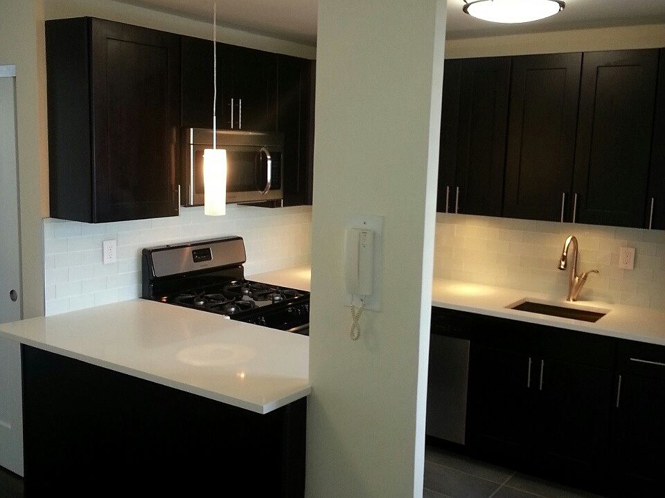 1st image of 10440 Queens Blvd #15T