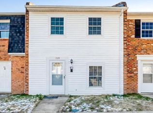 319 Brock Sq, Fredericksburg, VA 22401