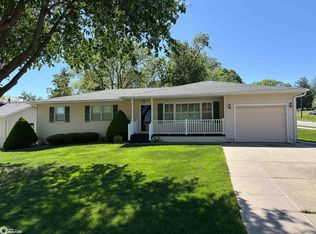 1213 Circle Dr, Red Oak, IA 51566