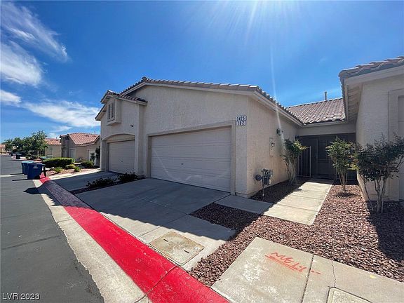 3rd image of 3425 Conan St Unit 102