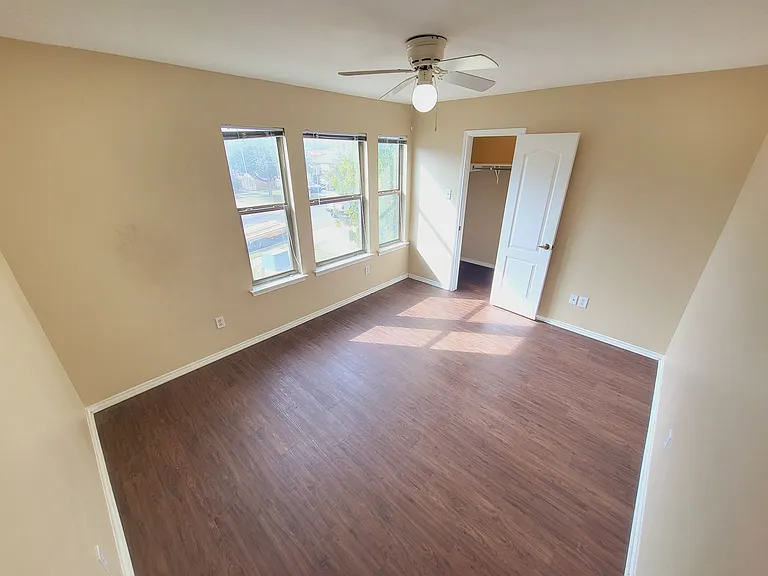 6316 Ken Caryl Dr — Photo 3