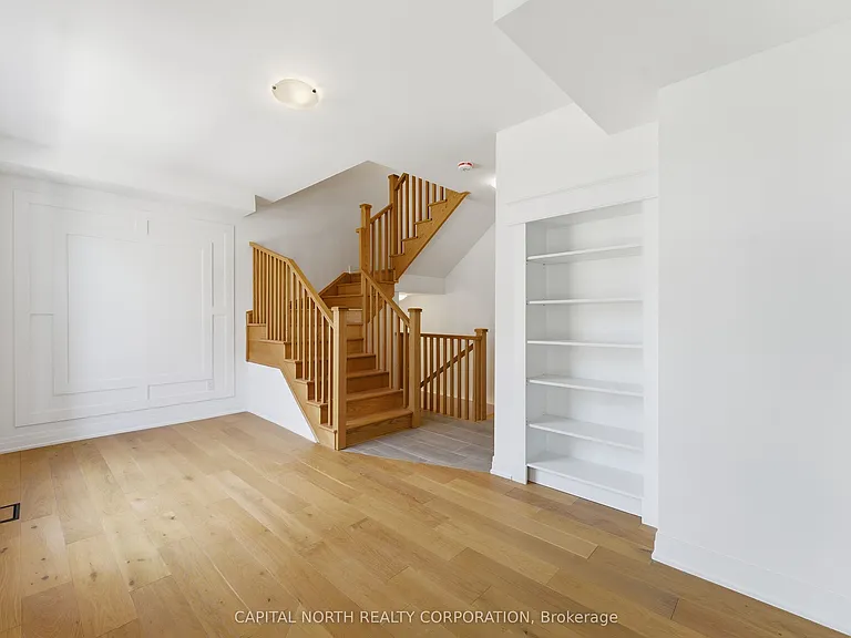 2 A McCachen St — Photo 3