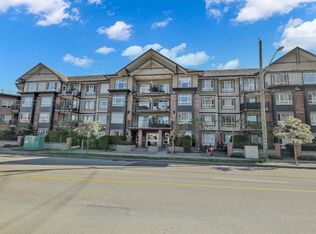 14960 102a Ave #205, Surrey, BC V3R 6A3