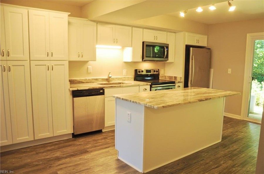 1st image of 4845 Station House Ln
