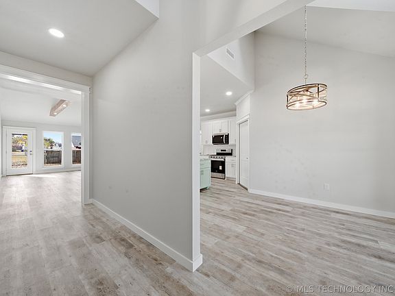 5th image of 21524 E 35th Pl S