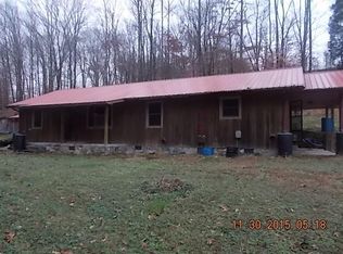 671 Tucker Rd, Lafayette, TN 37083