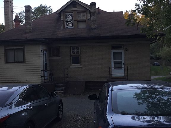4th image of 815 E Mitchell Ave #2