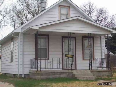 5311 S 39th St, Omaha, NE, 68107